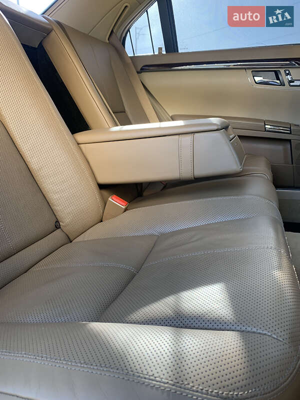 Седан Mercedes-Benz S-Class 2007 в Киеве