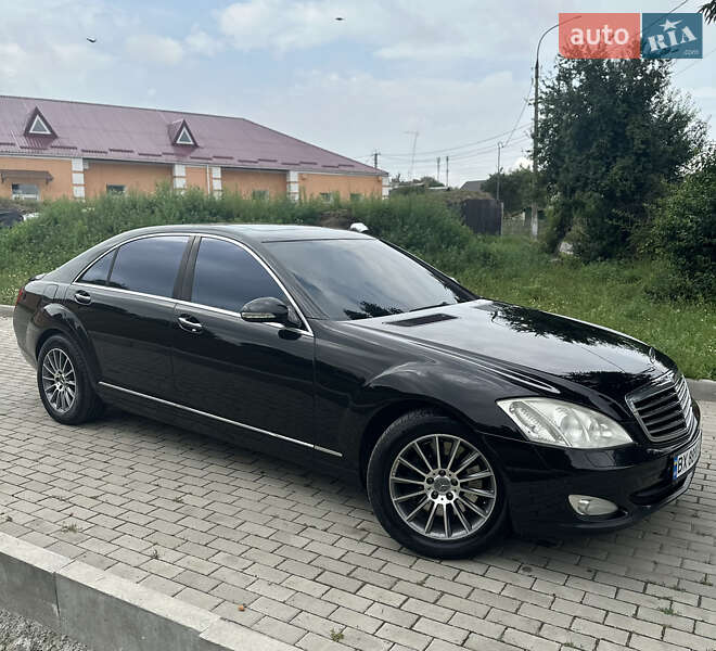 Mercedes-Benz S-Class 2006 Mercedes-Benz S-Class 2006