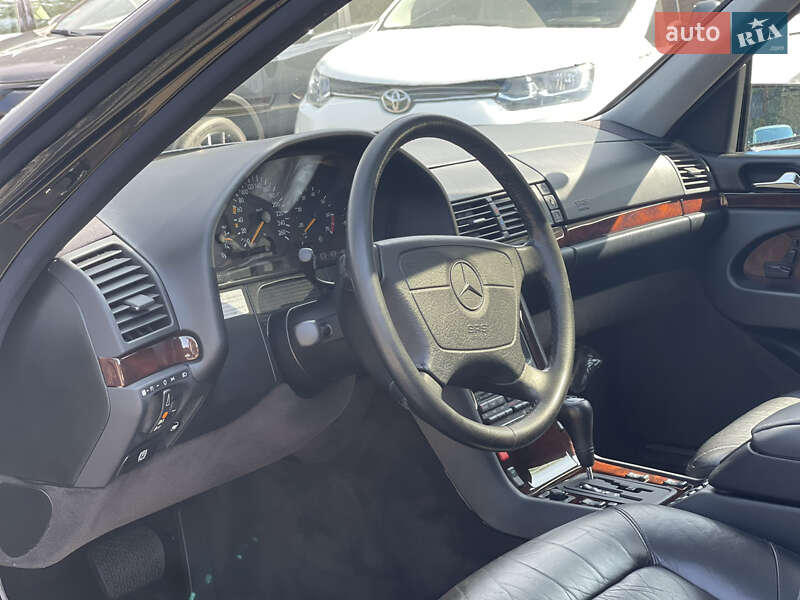 Седан Mercedes-Benz S-Class 1998 в Киеве