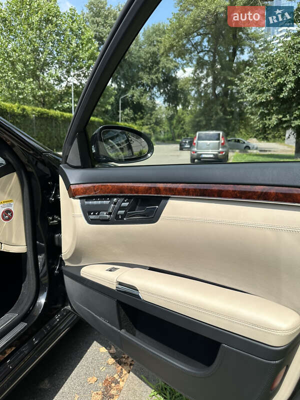 Седан Mercedes-Benz S-Class 2008 в Киеве