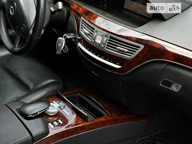 Седан Mercedes-Benz S-Class 2010 в Черновцах фото 15 Седан Mercedes-Benz S-Class 2010 в Черновцах