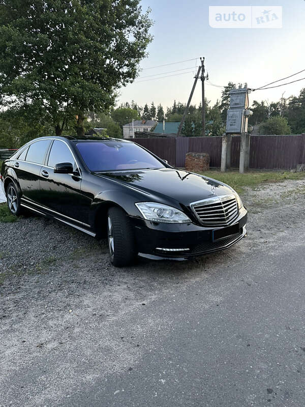 Седан Mercedes-Benz S-Class 2010 в Киеве