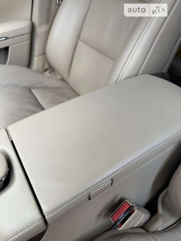 Седан Mercedes-Benz S-Class 2010 в Киеве