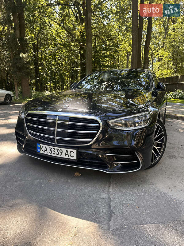 Mercedes-Benz S-Class 2021