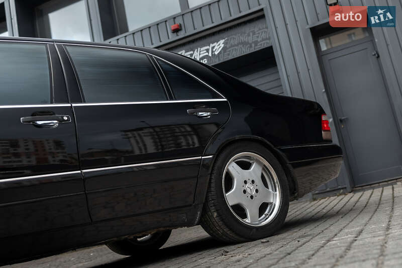 Седан Mercedes-Benz S-Class 1997 в Львове