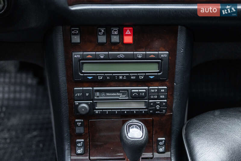 Седан Mercedes-Benz S-Class 1997 в Львове