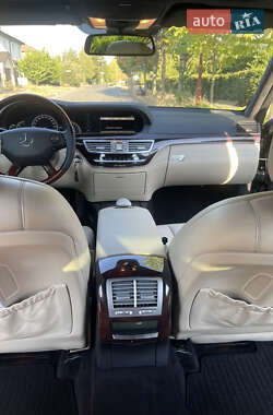 Седан Mercedes-Benz S-Class 2007 в 