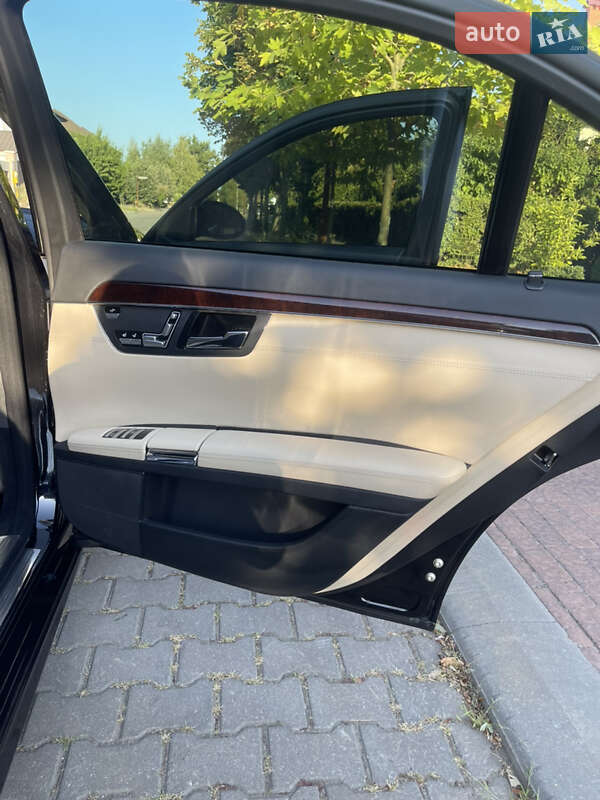 Седан Mercedes-Benz S-Class 2007 в Одесі