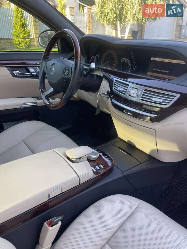 Седан Mercedes-Benz S-Class 2007 в Одесі