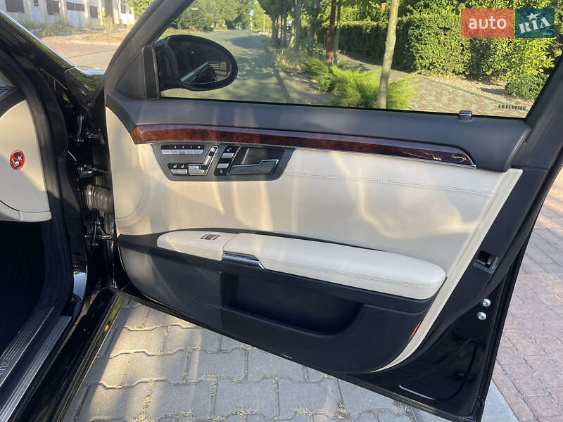 Седан Mercedes-Benz S-Class 2007 в Одесі