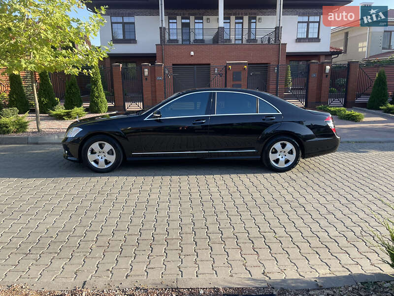 Седан Mercedes-Benz S-Class 2007 в Одесі