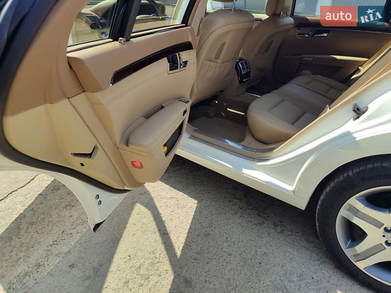 Седан Mercedes-Benz S-Class 2012 в Харькове