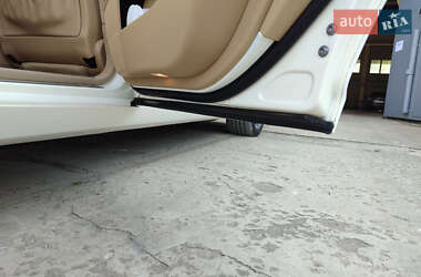 Седан Mercedes-Benz S-Class 2012 в 