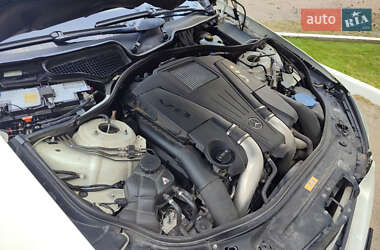 Седан Mercedes-Benz S-Class 2012 в 