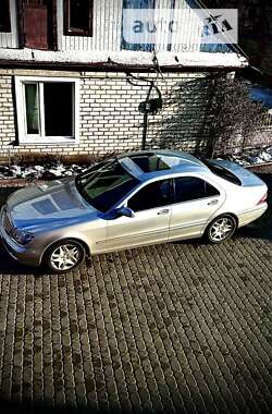 Седан Mercedes-Benz S-Class 2004 в Луцьку