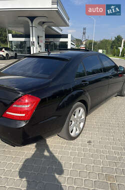 Седан Mercedes-Benz S-Class 2011 в 