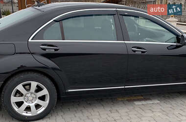 Седан Mercedes-Benz S-Class 2013 в 