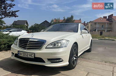 Седан Mercedes-Benz S-Class 2010 в Чорноморську