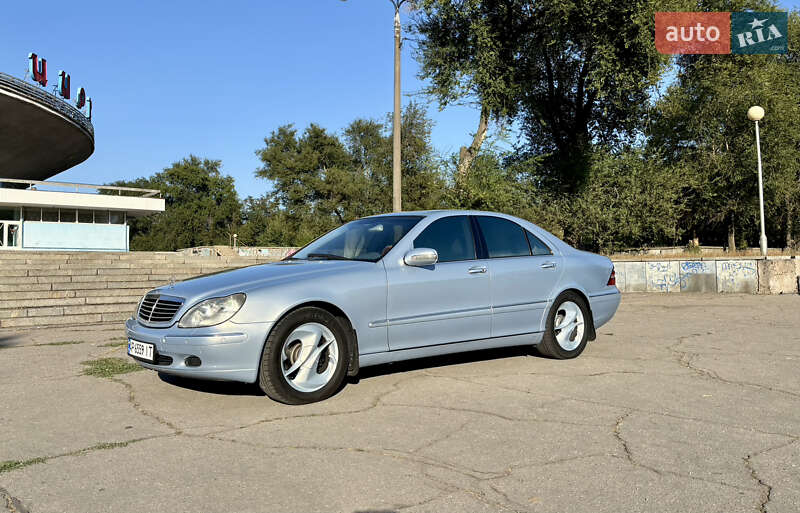 Mercedes-Benz S-Class 2002