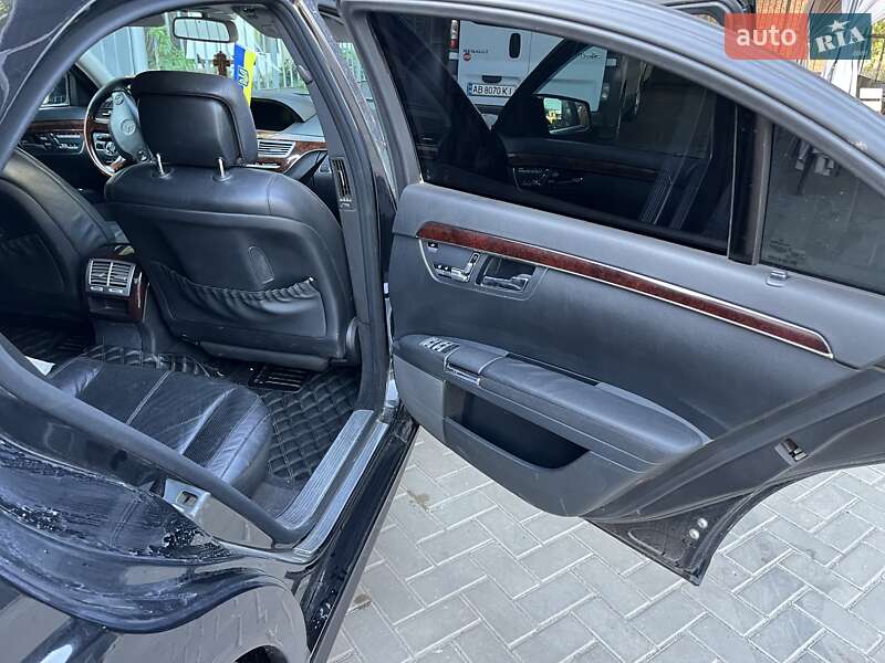 Седан Mercedes-Benz S-Class 2007 в Виннице