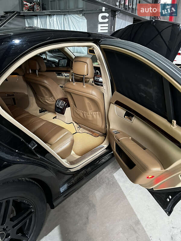 Седан Mercedes-Benz S-Class 2008 в Львове