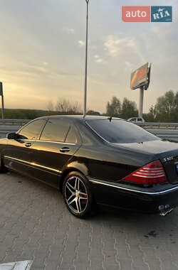 Седан Mercedes-Benz S-Class 2002 в 
