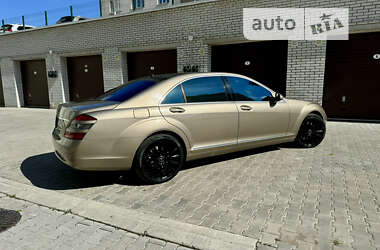 Седан Mercedes-Benz S-Class 2008 в Хмельницькому