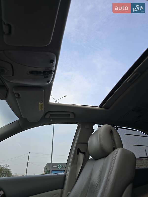 Седан Mercedes-Benz S-Class 2002 в Одесі