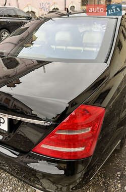 Седан Mercedes-Benz S-Class 2010 в 