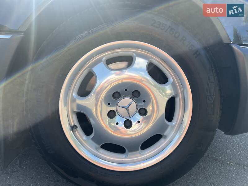 Седан Mercedes-Benz S-Class 1993 в Одесі