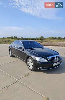 Седан Mercedes-Benz S-Class 2010 в 