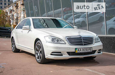 Седан Mercedes-Benz S-Class 2012 в Киеве