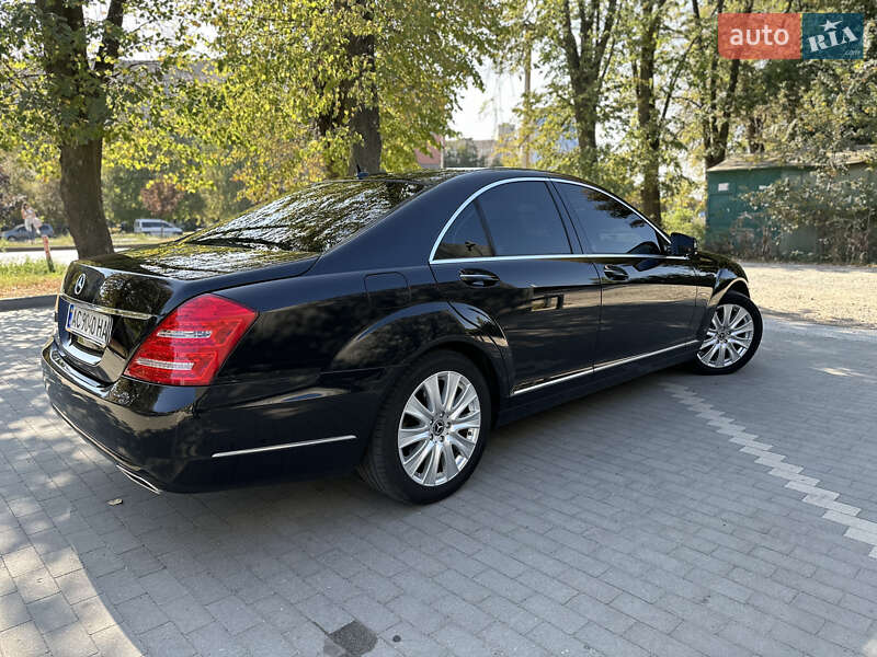 Седан Mercedes-Benz S-Class 2012 в Вінниці