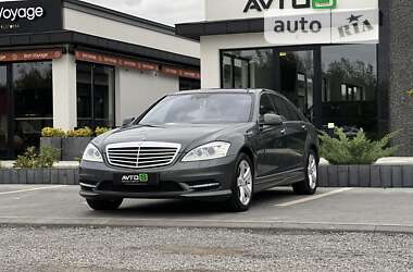 Седан Mercedes-Benz S-Class 2006 в Ужгороді