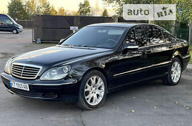 Седан Mercedes-Benz S-Class 2002 в Брошневі-Облозі