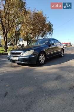 Седан Mercedes-Benz S-Class 2000 в Мукачево