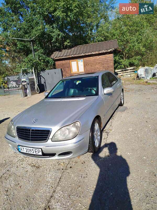 Седан Mercedes-Benz S-Class 2003 в 