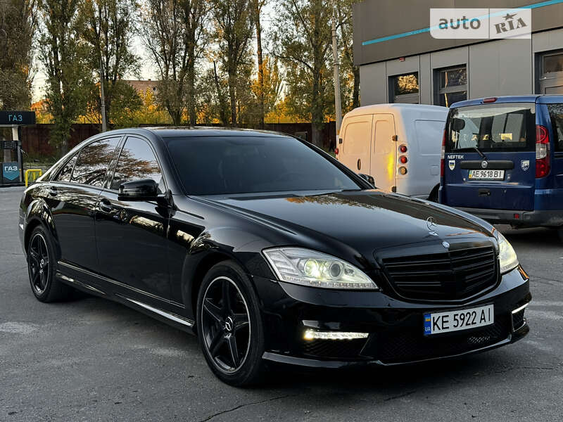 Седан Mercedes-Benz S-Class 2007 в Днепре