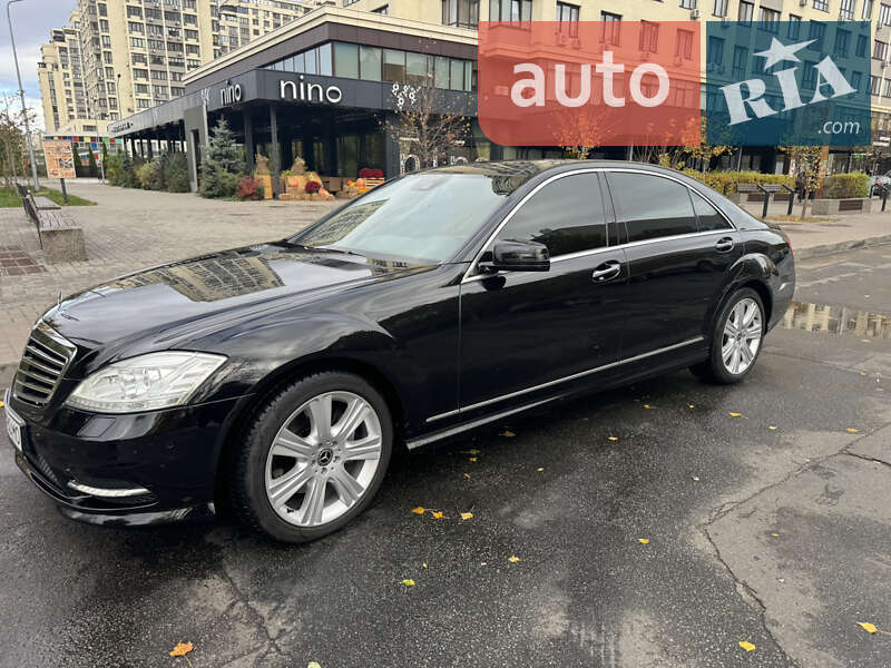 Седан Mercedes-Benz S-Class 2012 в Киеве