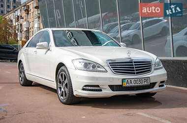 Седан Mercedes-Benz S-Class 2012 в Киеве