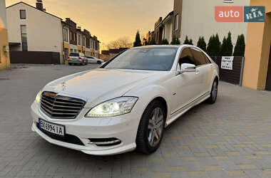 Седан Mercedes-Benz S-Class 2012 в Хмельницком