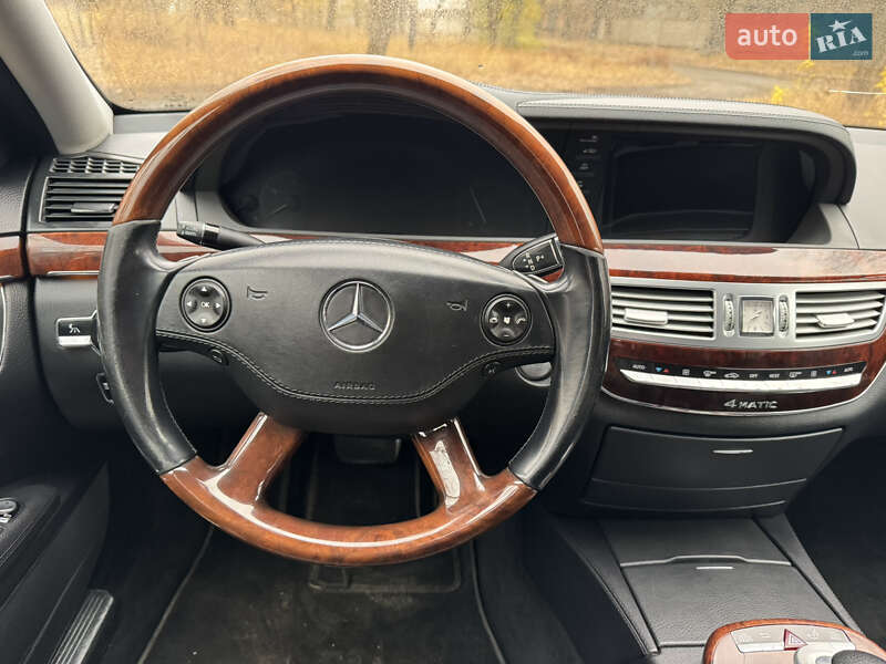 Седан Mercedes-Benz S-Class 2008 в Харкові