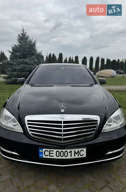 Седан Mercedes-Benz S-Class 2010 в Черновцах