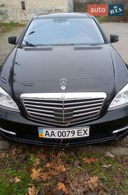 Седан Mercedes-Benz S-Class 2008 в Черновцах