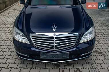 Седан Mercedes-Benz S-Class 2010 в Киеве