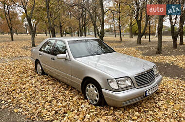 Седан Mercedes-Benz S-Class 1995 в Нікополі