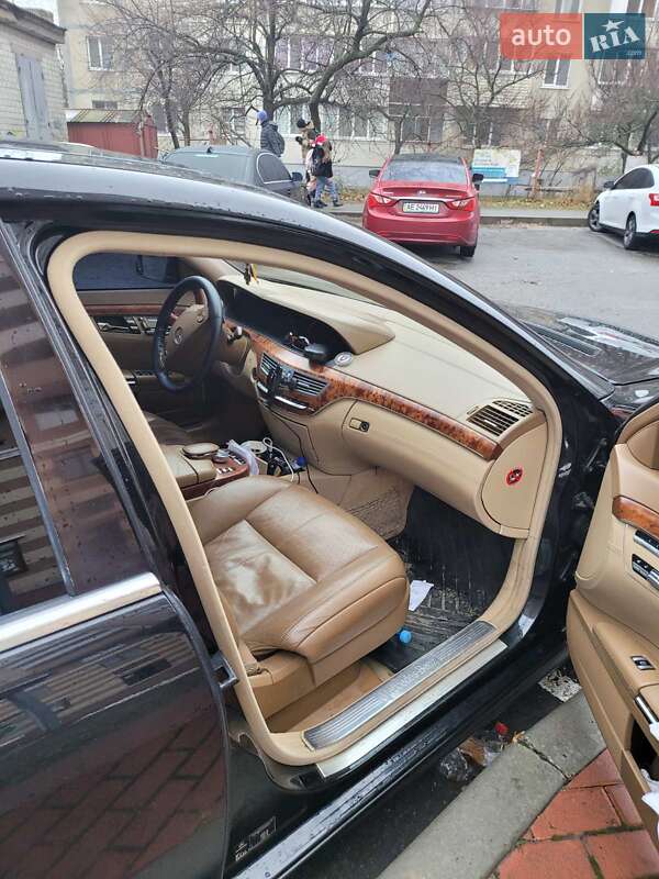 Седан Mercedes-Benz S-Class 2005 в Борисполе