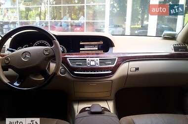 Седан Mercedes-Benz S-Class 2008 в 