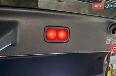 Седан Mercedes-Benz S-Class 2023 в 