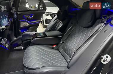 Седан Mercedes-Benz S-Class 2023 в 